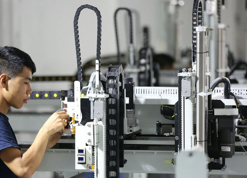 高速机器视觉瑕疵识别平台 (1).jpg