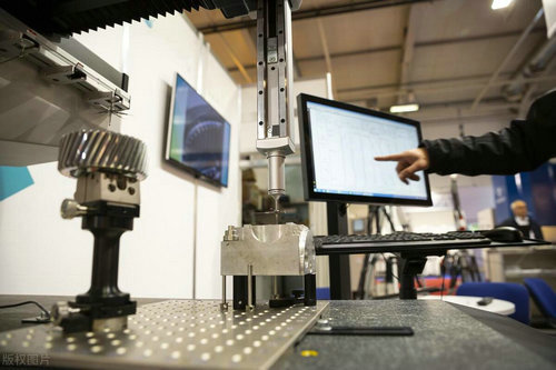 多模态大模型精密零件缺陷检测 (1).jpg